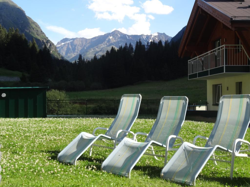 Koeflerhof Appartements Sankt Leonhard im Pitztal Exterior photo